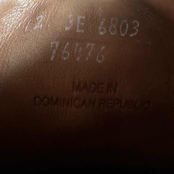 Allen Edmonds Courtside Sport Lace-Up Sneaker - Picture 13 of 15